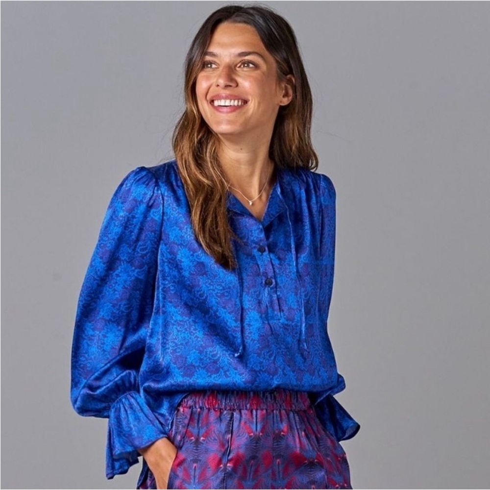 Tucker Juliette Blouse Blue Purple Lace Stretch Charmeuse Silk Top